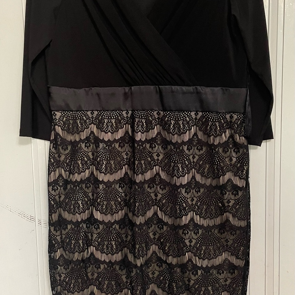 Evan-Picone black with lace bottom short cocktail dress size 14 - Picture 6 of 8